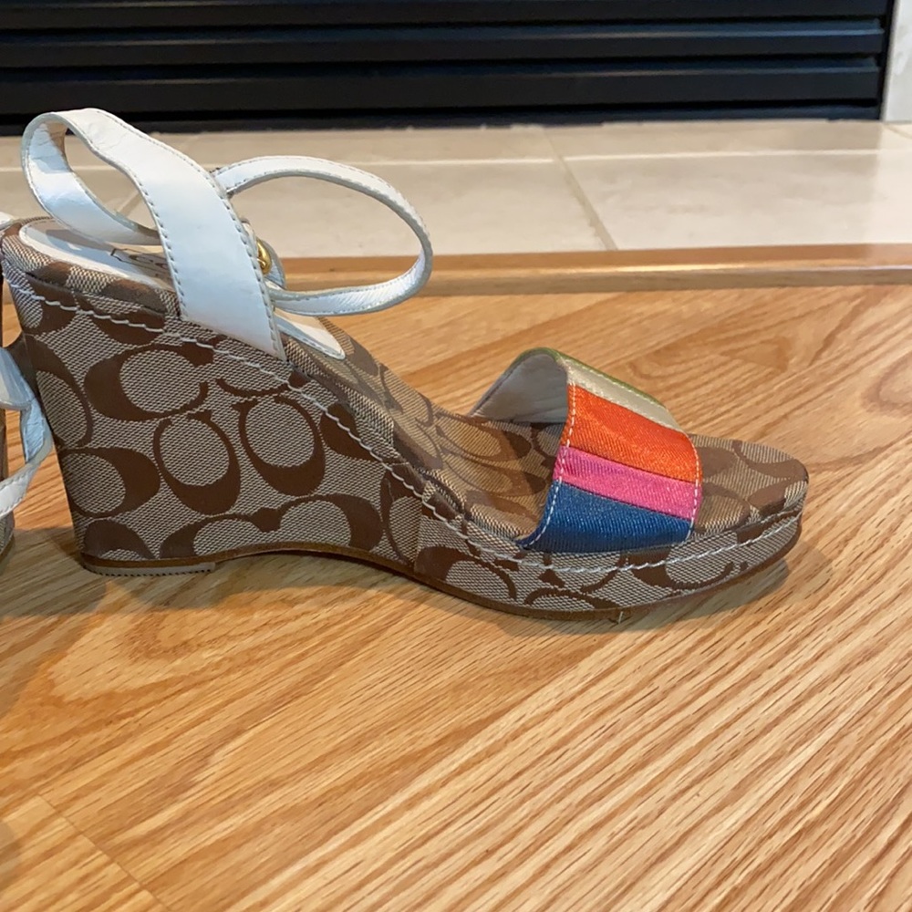 Colorful Coach Wedge - Picture 2 of 4
